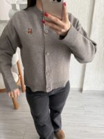 Gri Ayıcıklı Düğmeli Triko Hırka - Görsel 3